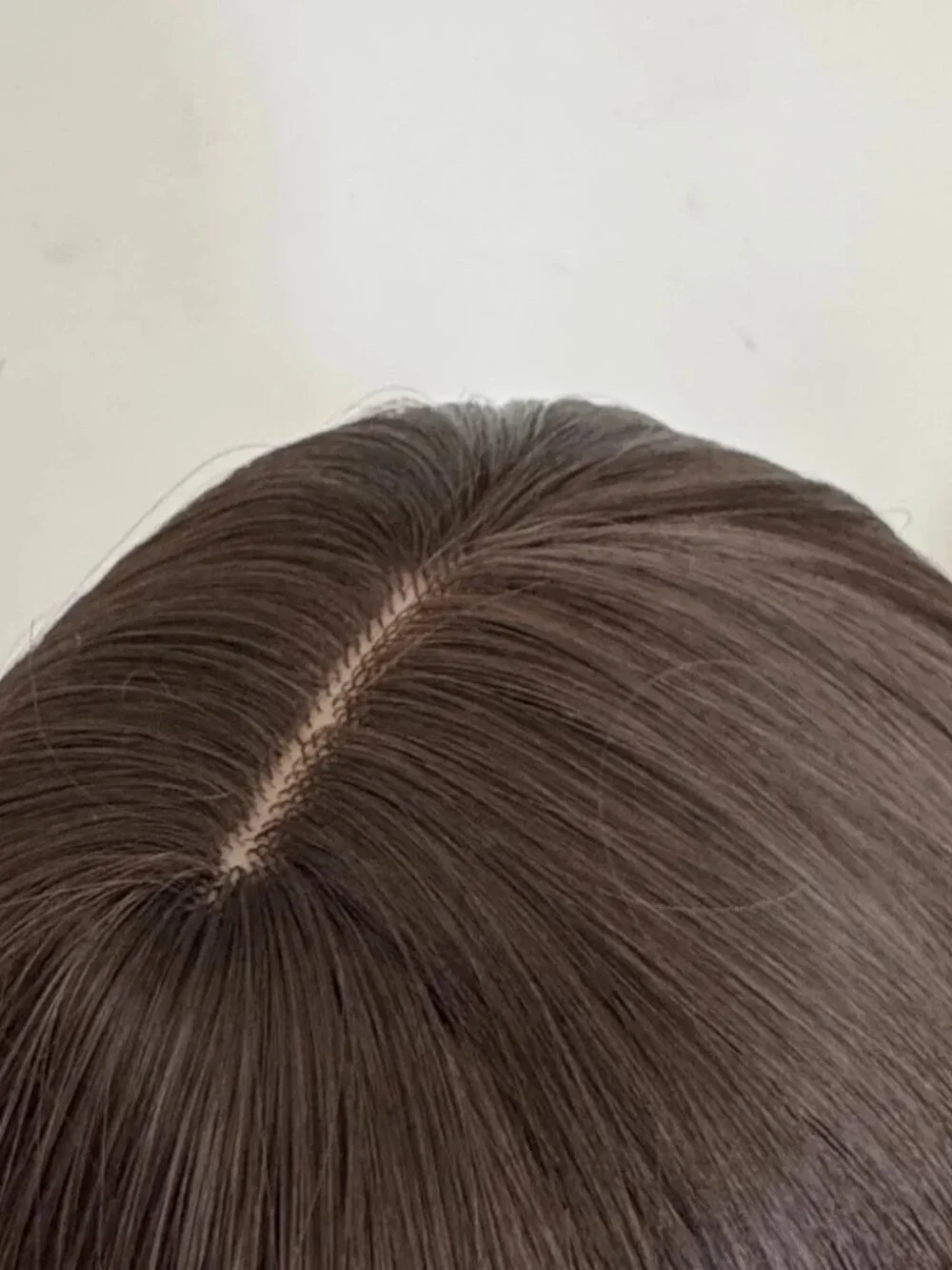 Beautiful Chocolate Brown Short Bob Wig With Bangs - Natural root Part - Picture 2 of 11